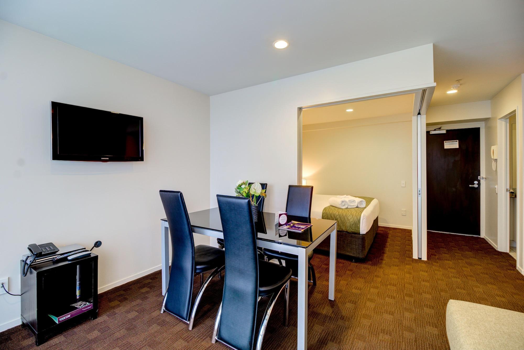 The Quadrant Hotel & Suites Auckland Bagian luar foto