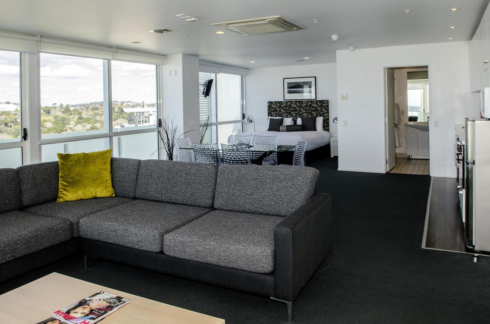 The Quadrant Hotel & Suites Auckland Bagian luar foto
