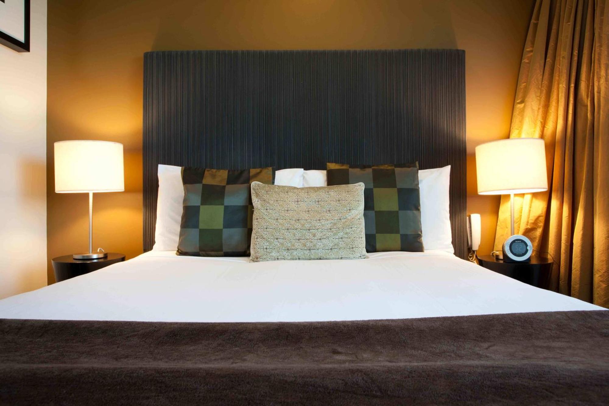 The Quadrant Hotel & Suites Auckland Bagian luar foto