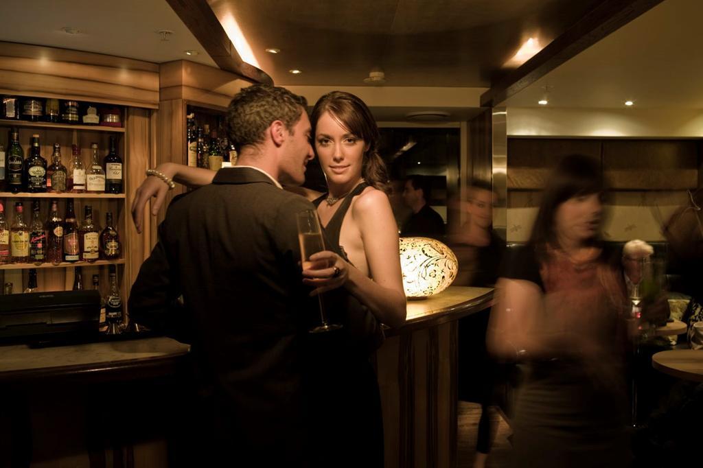 The Quadrant Hotel & Suites Auckland Bagian luar foto