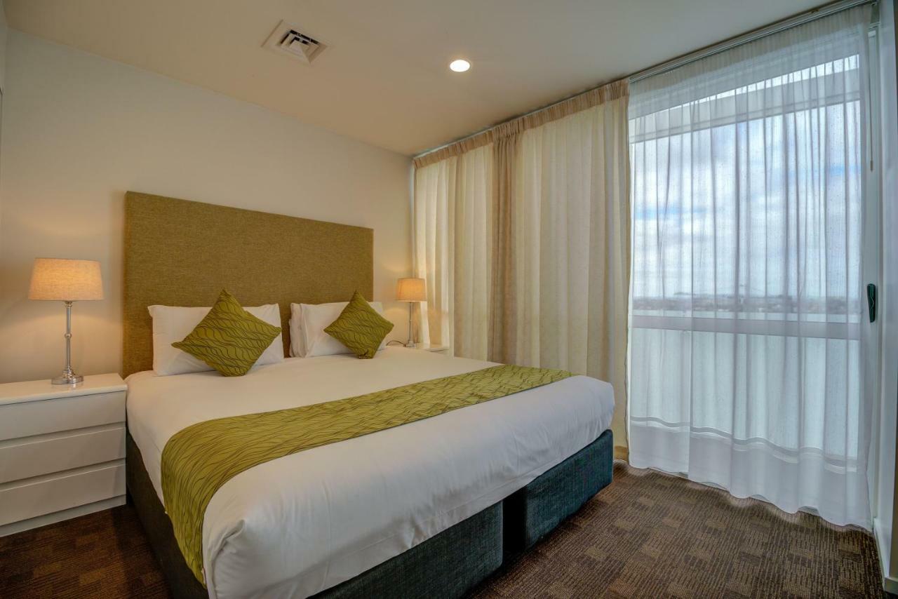 The Quadrant Hotel & Suites Auckland Bagian luar foto