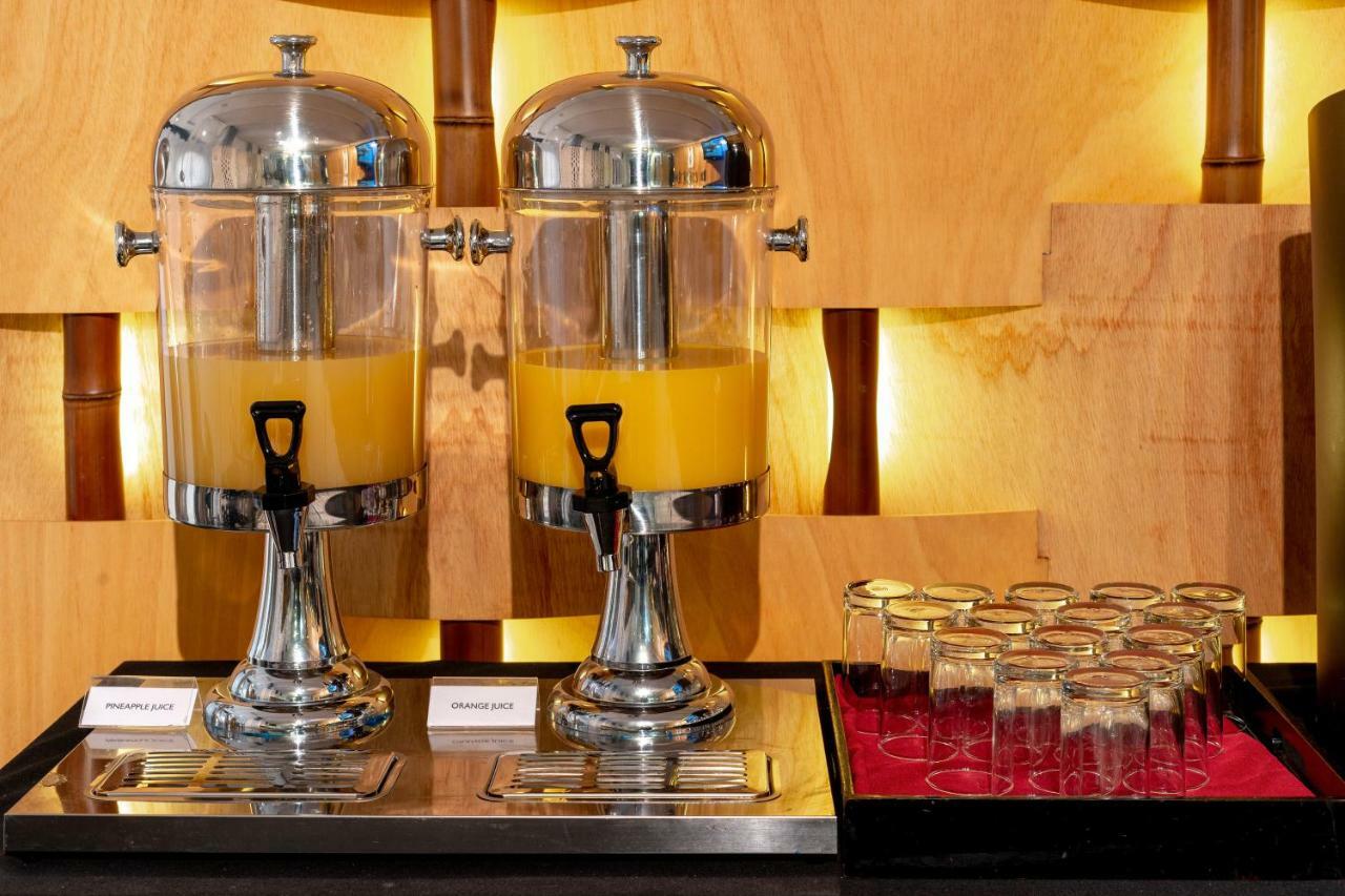 The Quadrant Hotel & Suites Auckland Bagian luar foto